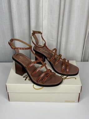 42 GOLD Brown Croc-Embossed Multi-Strap Ankle Sandal